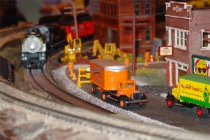 train-show